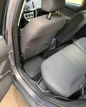 Ford Focus cena 28500 przebieg: 124000, rok produkcji 2014 z Augustów małe 106